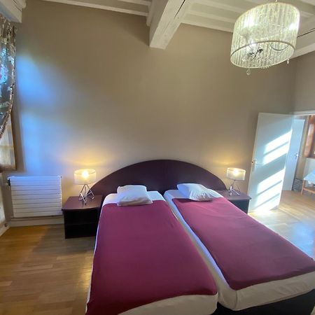 Demeures Et Chateaux L'Abbaye Caladoise - Anciennement Hostellerie Ferme Du Poulet Villefranche-sur-Saône Værelse billede