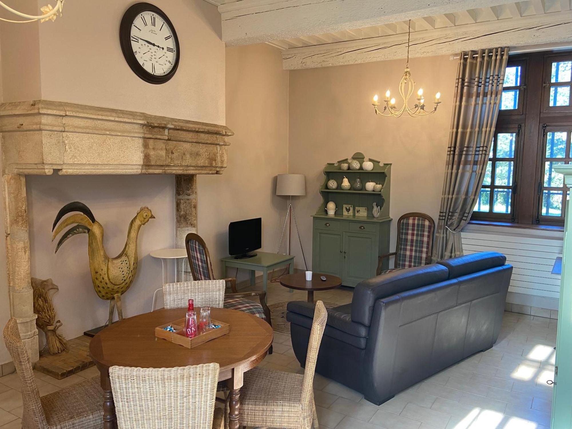 Demeures Et Chateaux L'Abbaye Caladoise - Anciennement Hostellerie Ferme Du Poulet Villefranche-sur-Saône Værelse billede