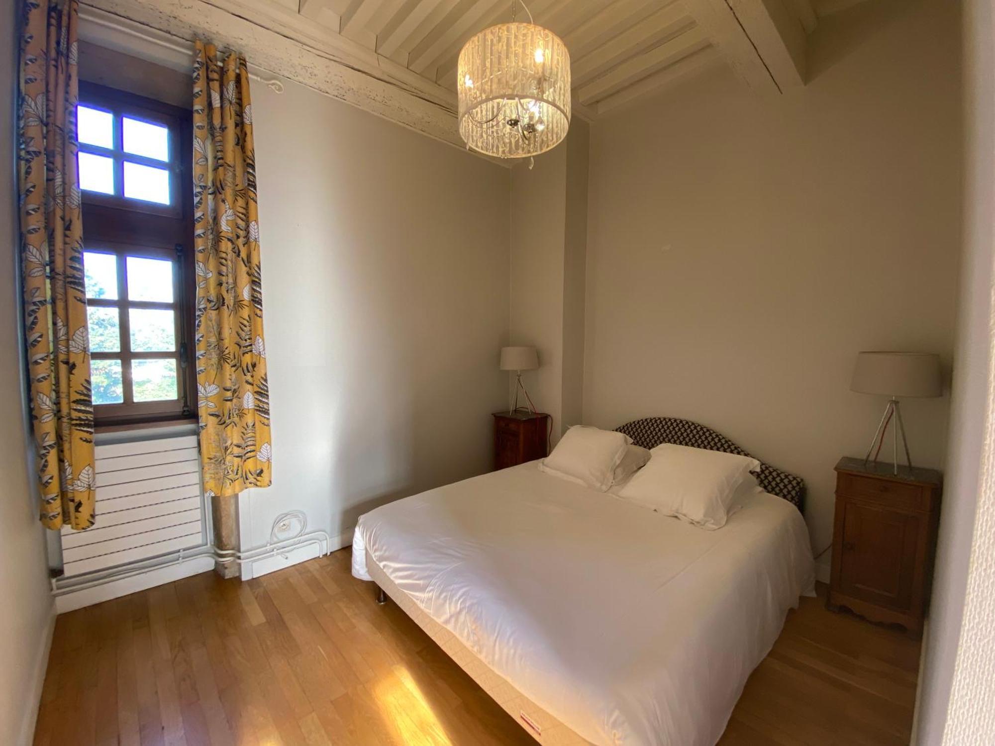 Demeures Et Chateaux L'Abbaye Caladoise - Anciennement Hostellerie Ferme Du Poulet Villefranche-sur-Saône Værelse billede